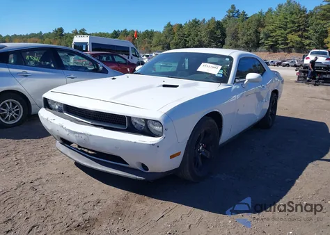 2014 Dodge Challenger Sxt из США, поврежденный, VIN 2C3CDYAG1EH214823